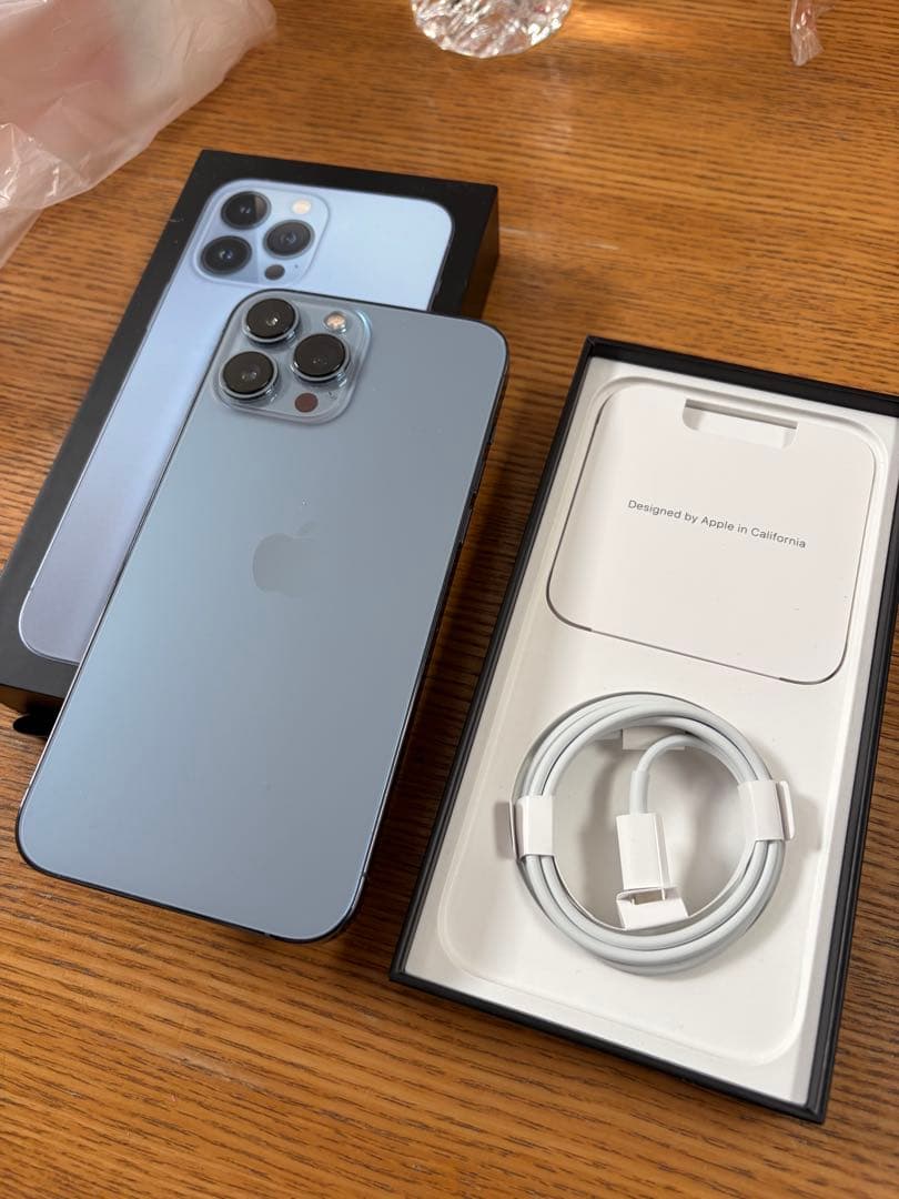 完動品　Apple iPhone 13 Max Pro 1TB 本体