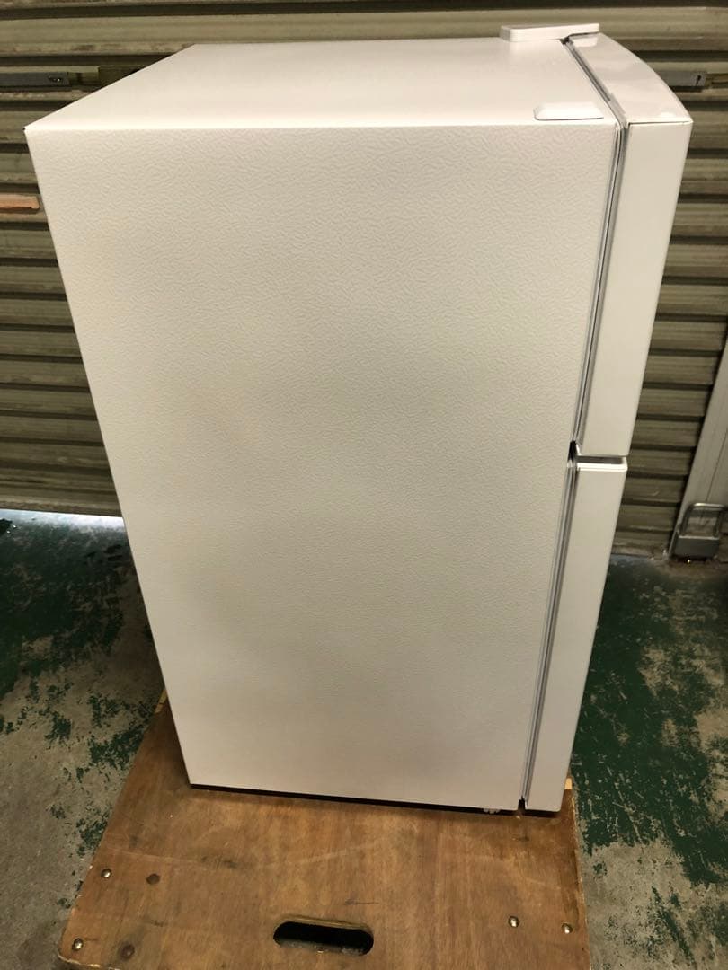 10r38 美品 2024年製 87L 冷蔵庫 TH-87L2-WH 一人暮らし