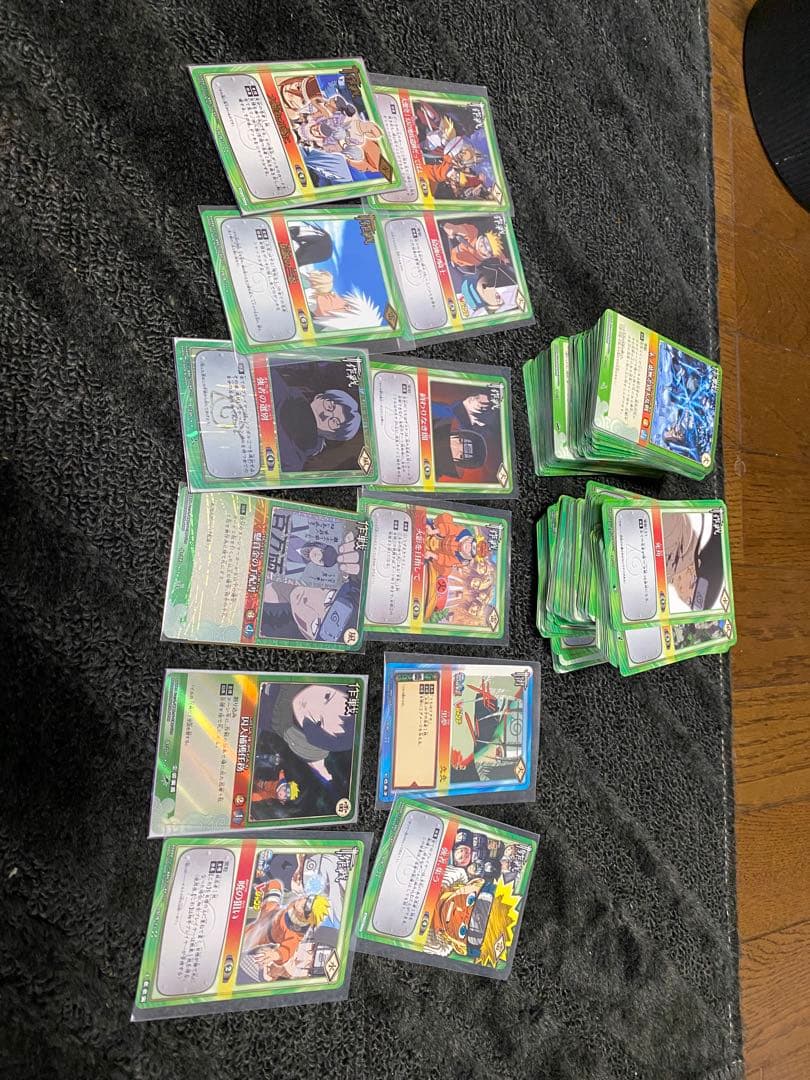 激レア処分品NARUTO 美品カード大量(付属品有り) 転売◯