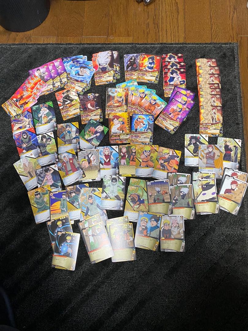 激レア処分品NARUTO 美品カード大量(付属品有り) 転売◯
