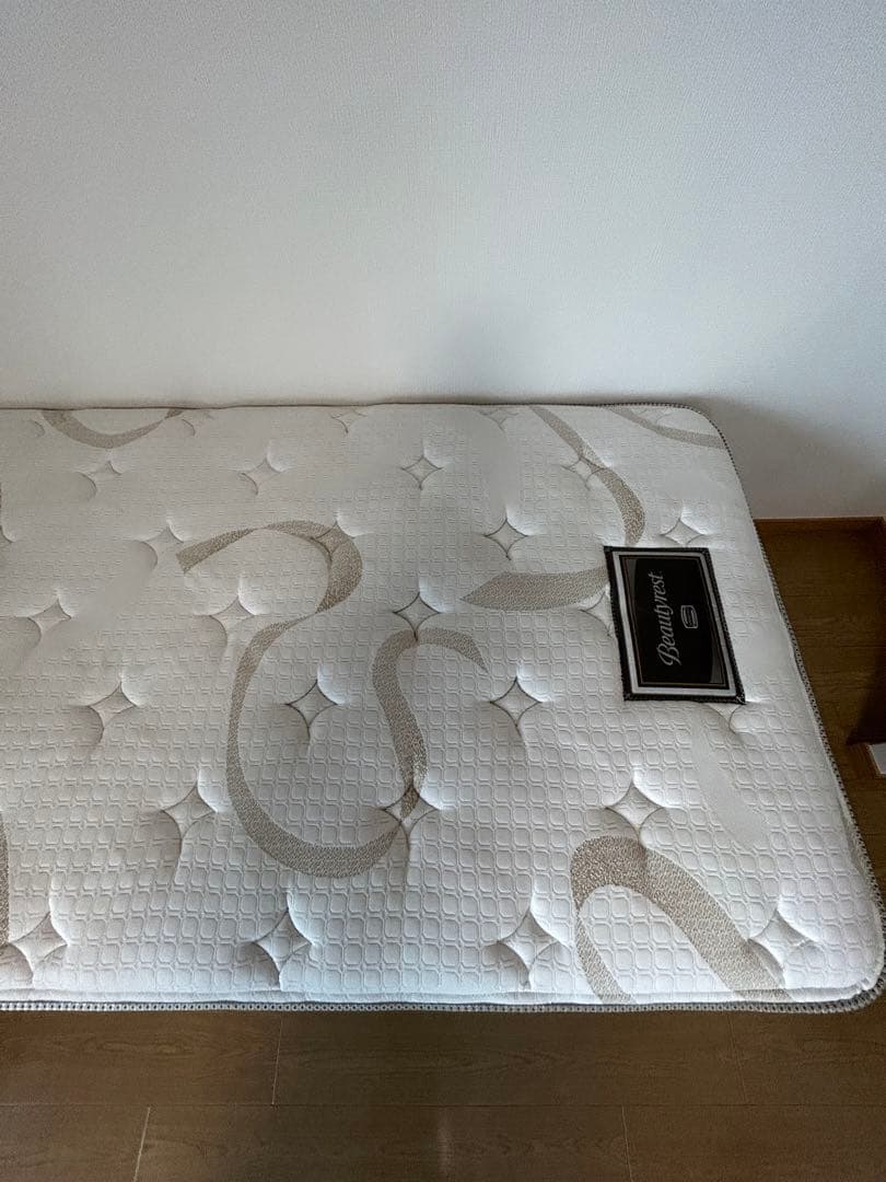 シモンズ　Beautyrest エッシェンシャル　シングルマットレス
