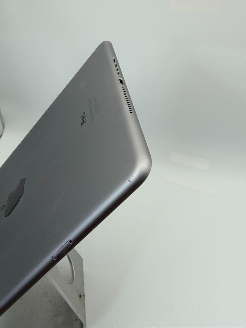 iPad Air2 9.7インチ 128gb