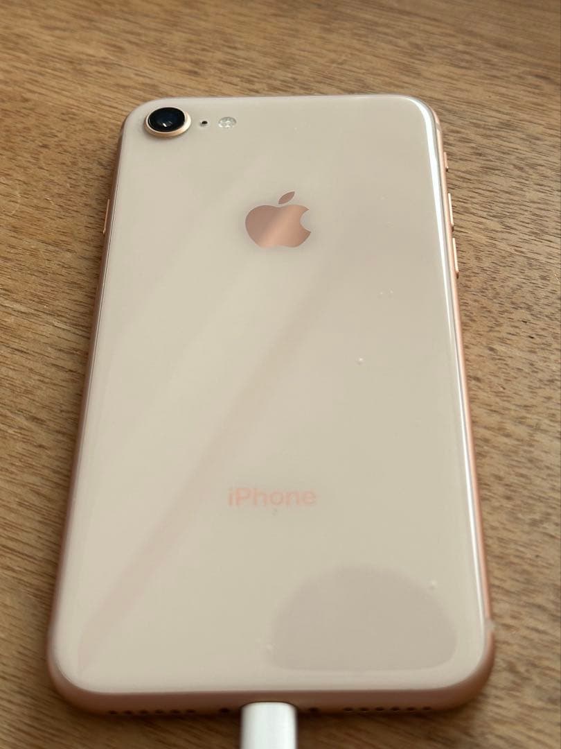 超美品◉iPhone8 ゴールド64GB本体のみ
