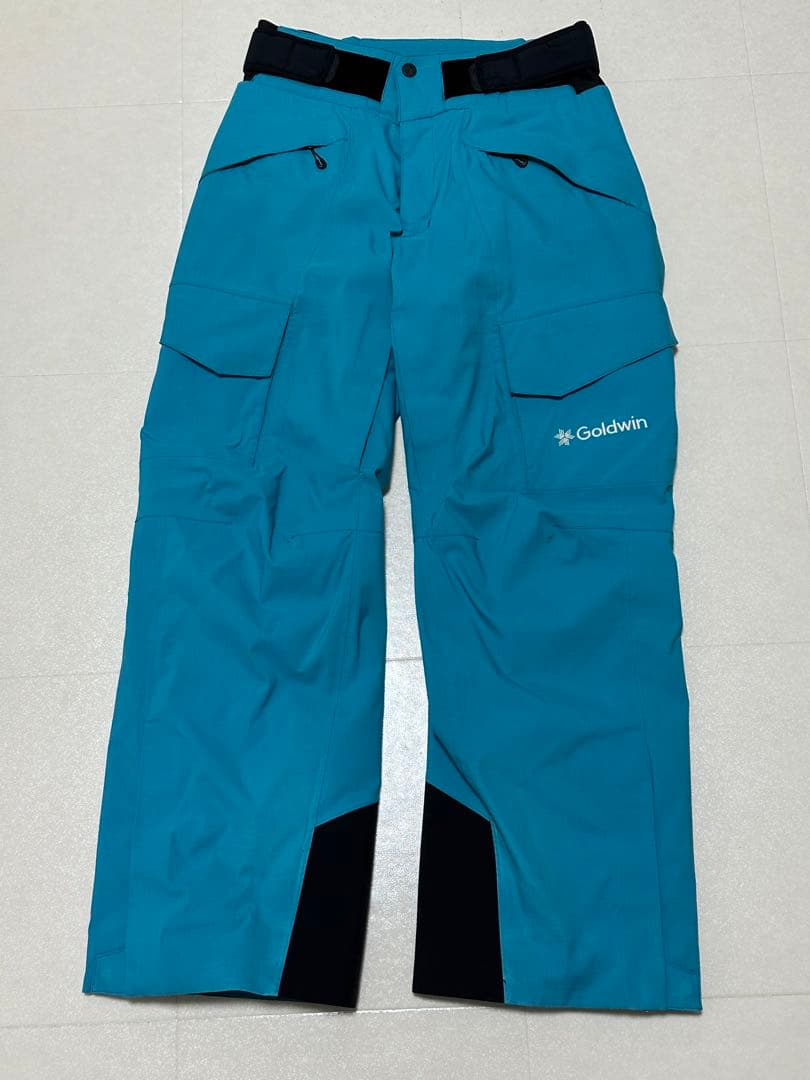 ☆Goldwinゴールドウィン☆ スキーウェア 上下セット 男女兼用 技術選等