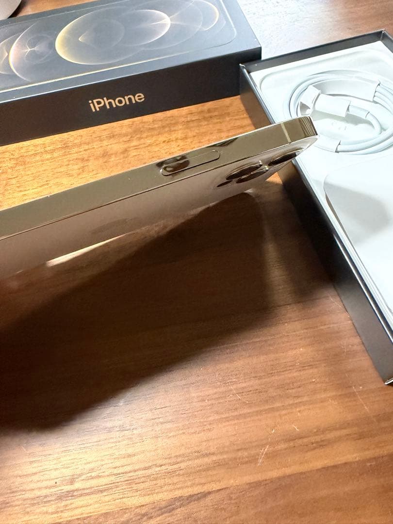 Apple iPhone 12 Pro ゴールド 本体　128GB SIMフリー
