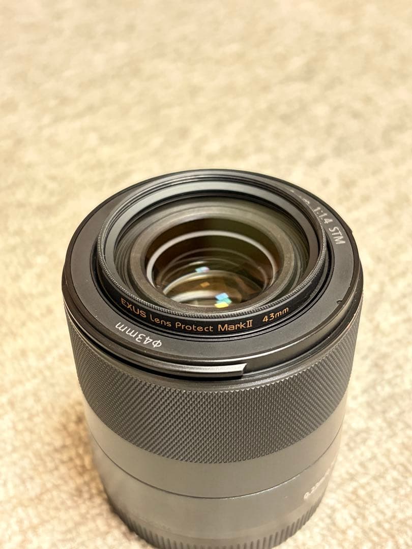 Canon EF-M 32mm f/1.4 STM レンズ