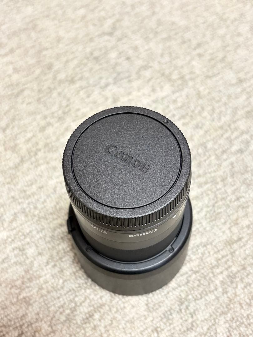 Canon EF-M 32mm f/1.4 STM レンズ