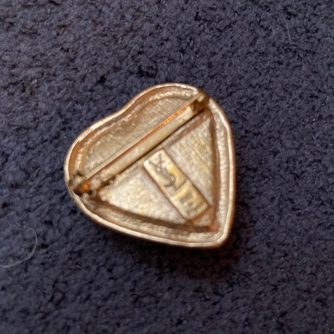 イヴ・サンローラン ハート型ブローチ ヴィンテージ