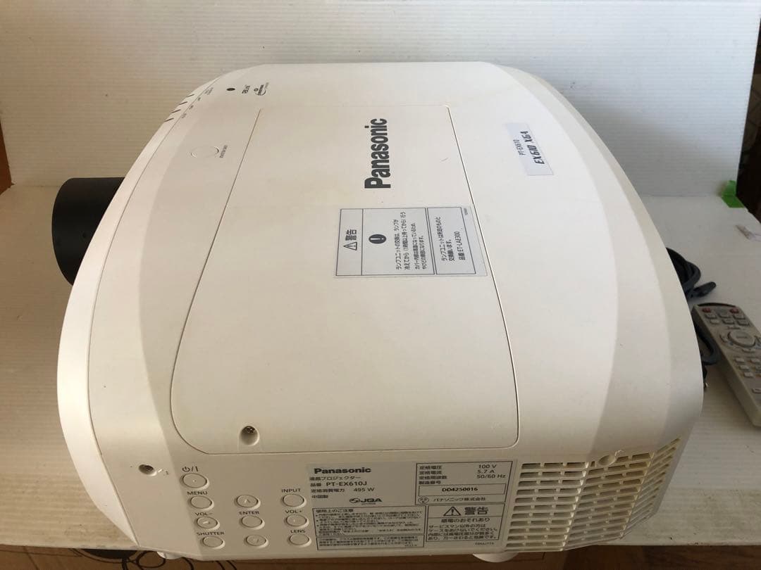 Panasonic PT-EX610J 6200ルーメン HDMI PIP機能