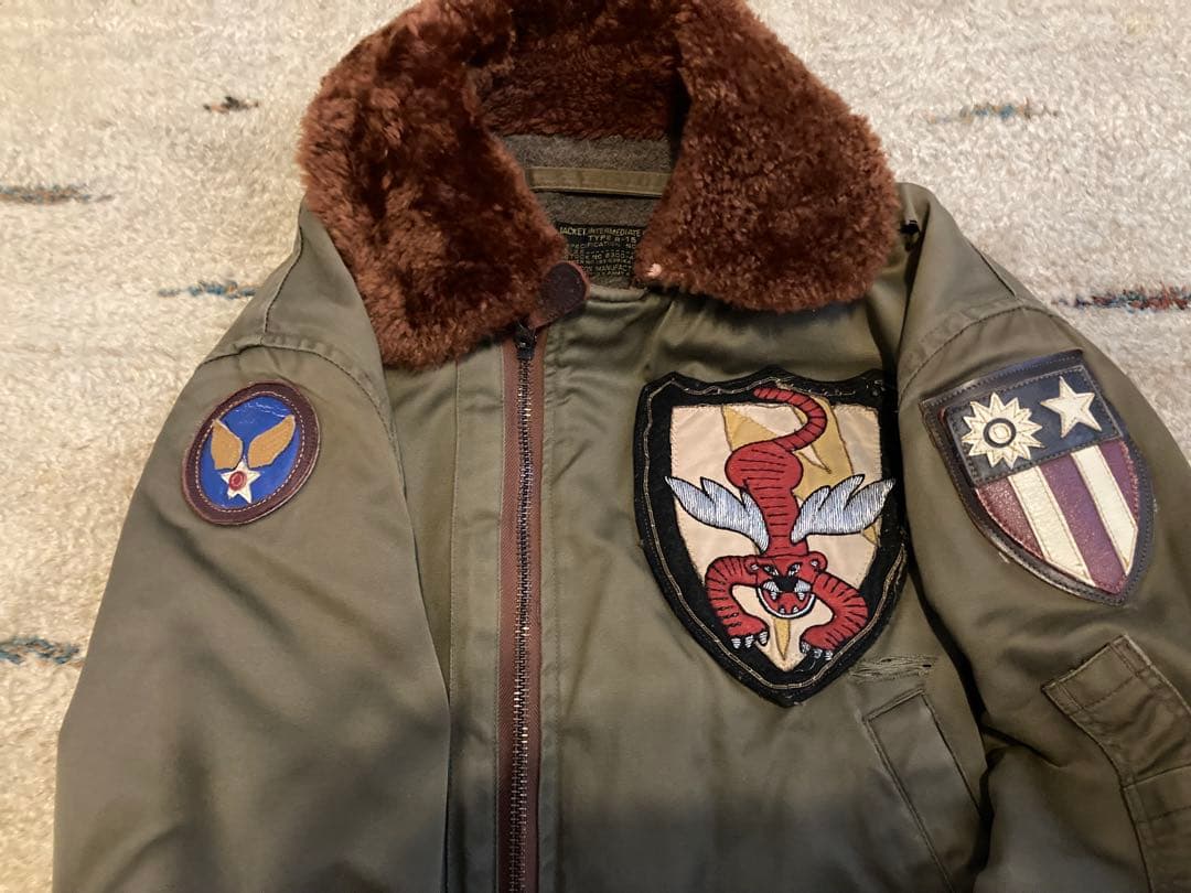 も*ち様 バズリクソンズ b-15フライングタイガー　赤虎　BUZZ RICKS