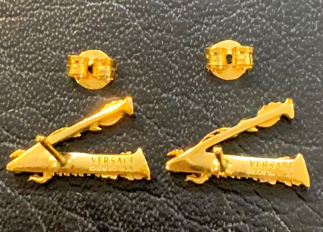VERSACE ヴェルサーチェ 箱付 ヴィルトゥス 両耳 ピアス