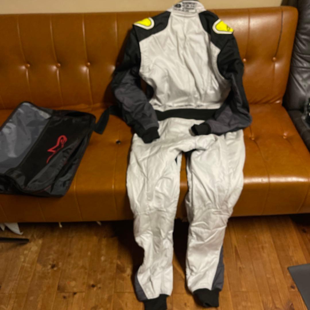 アルパインスターズ4輪用レーシングスーツ ATOM SUIT 46サイズ
