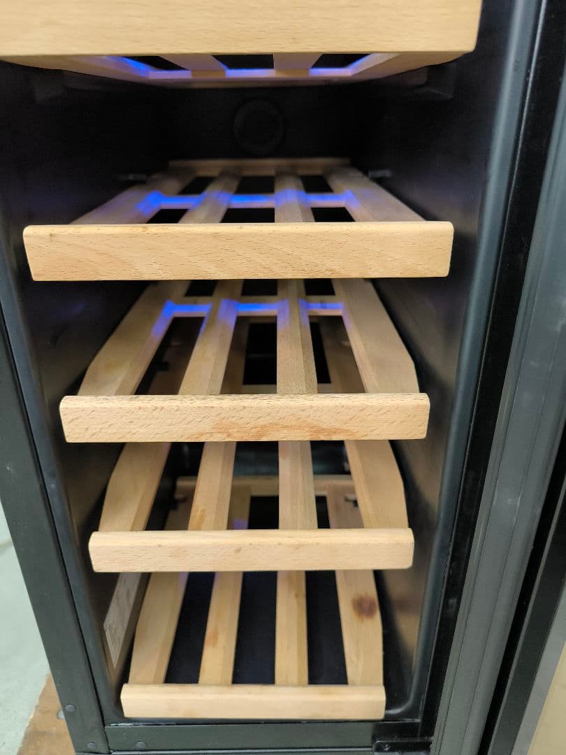 三ツ星貿易 ワインセラー/ワインクーラー 60L 18本収納 　MLY-60