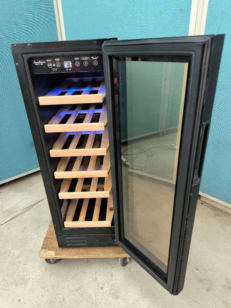 三ツ星貿易 ワインセラー/ワインクーラー 60L 18本収納 　MLY-60