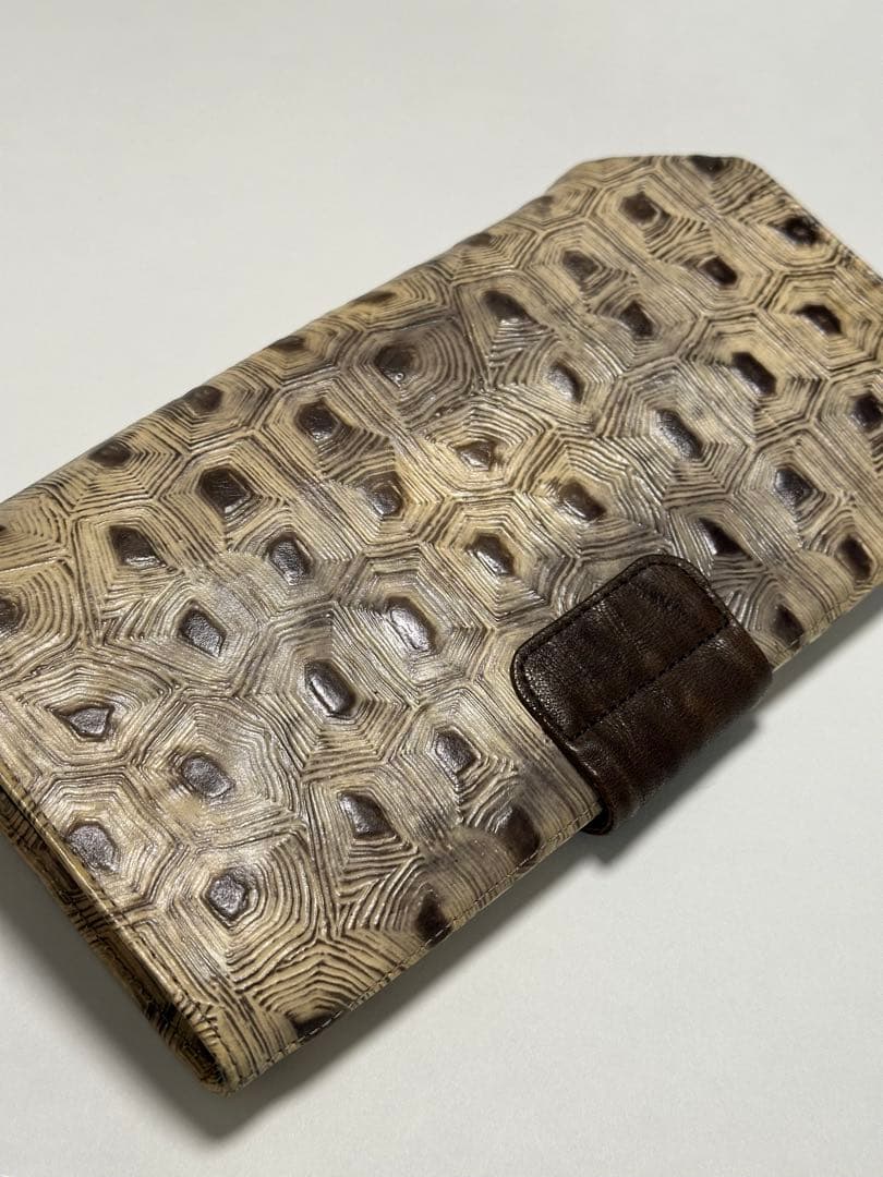 HIROKO HAYASHI ヒロコハヤシ チェーン付長財布isola（イゾラ）