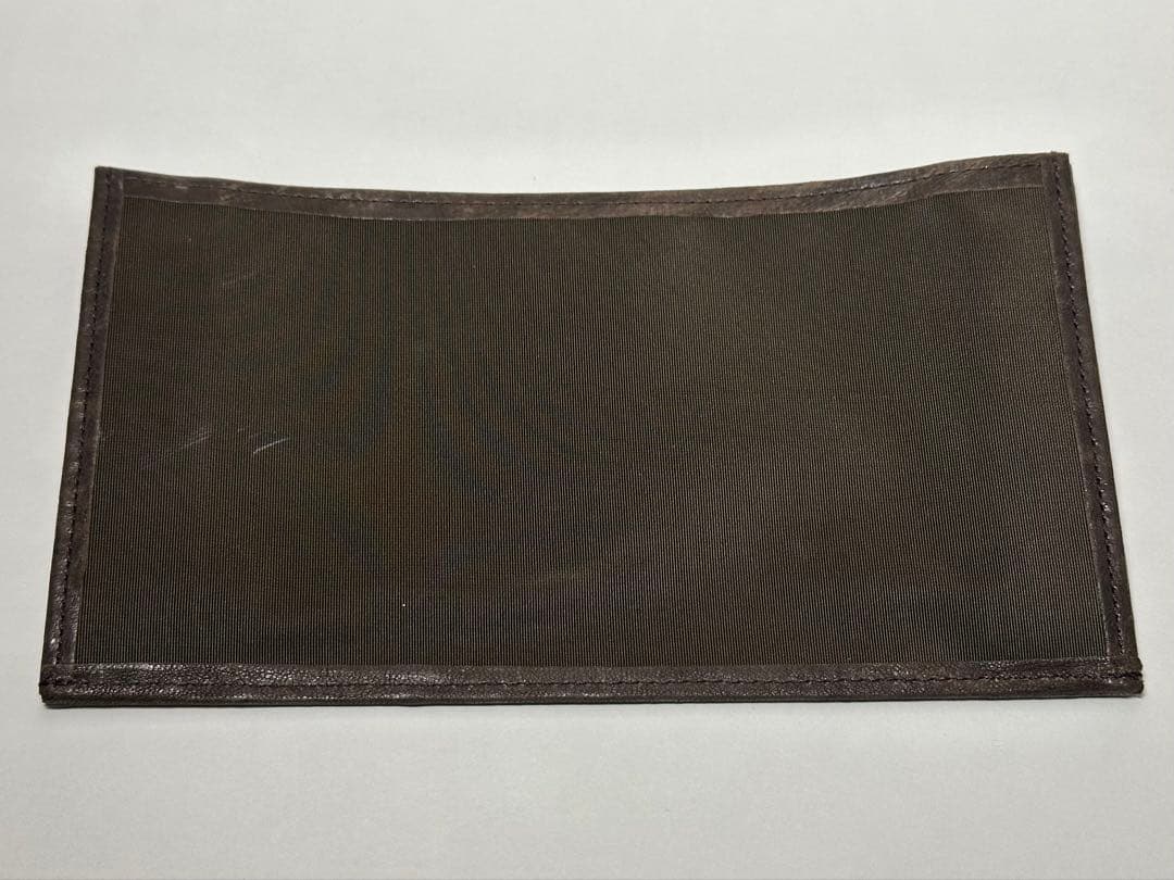 HIROKO HAYASHI ヒロコハヤシ チェーン付長財布isola（イゾラ）