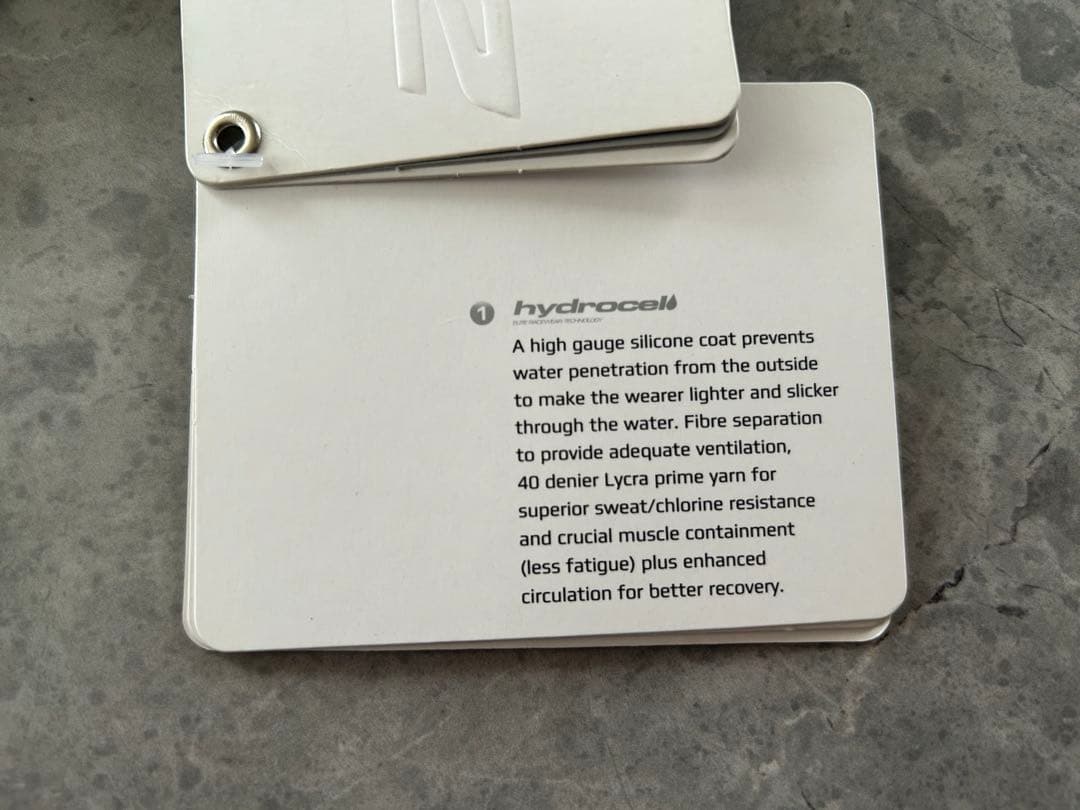 未使用 2UXレディーストライアスロンウェア