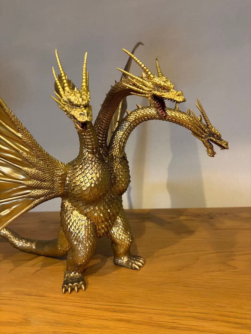 一番くじ　A賞　キングギドラ