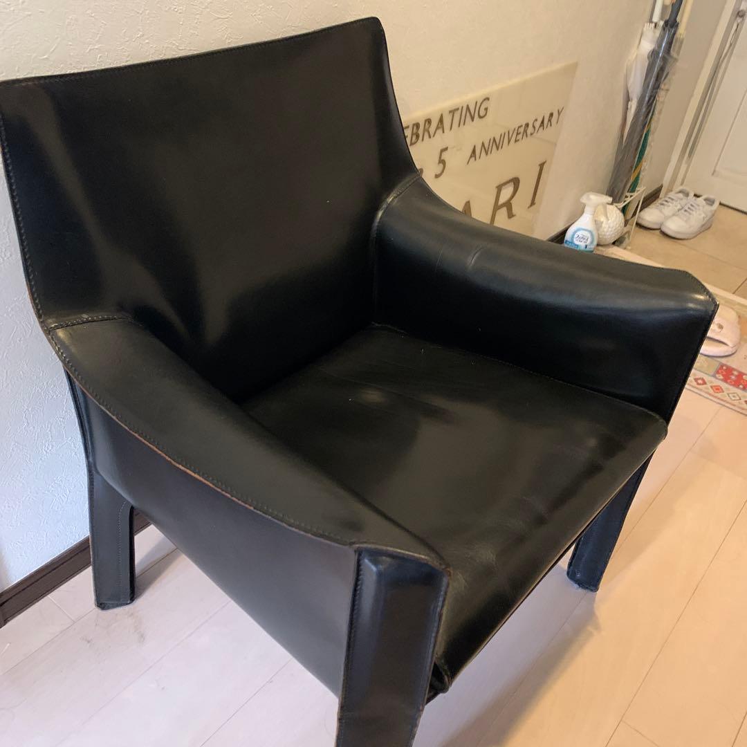 mat　ブラック アームチェア 合成皮革