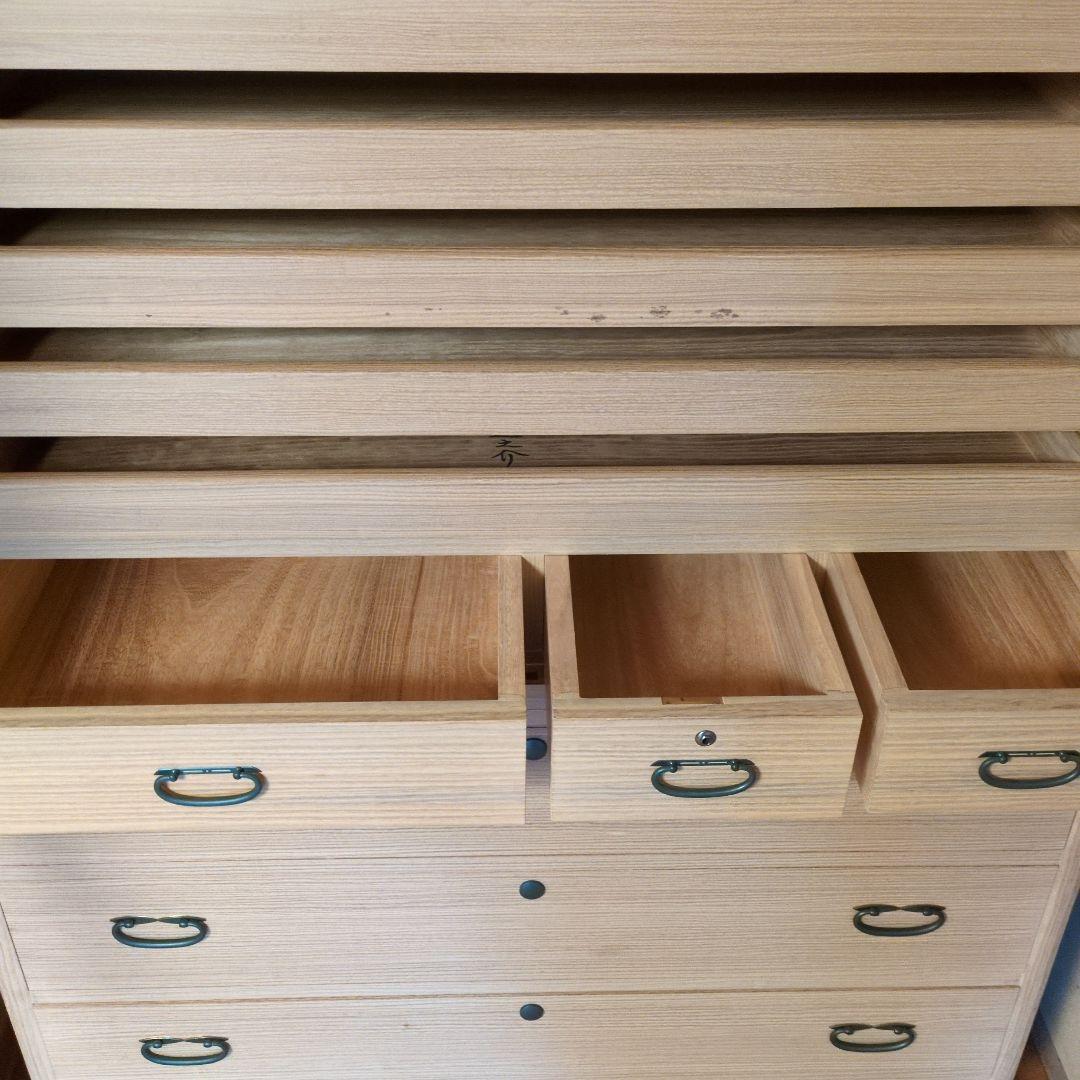 伝統工芸士　一級技能士　長谷川進之介作　 最高級工芸品 桐箪笥　着物