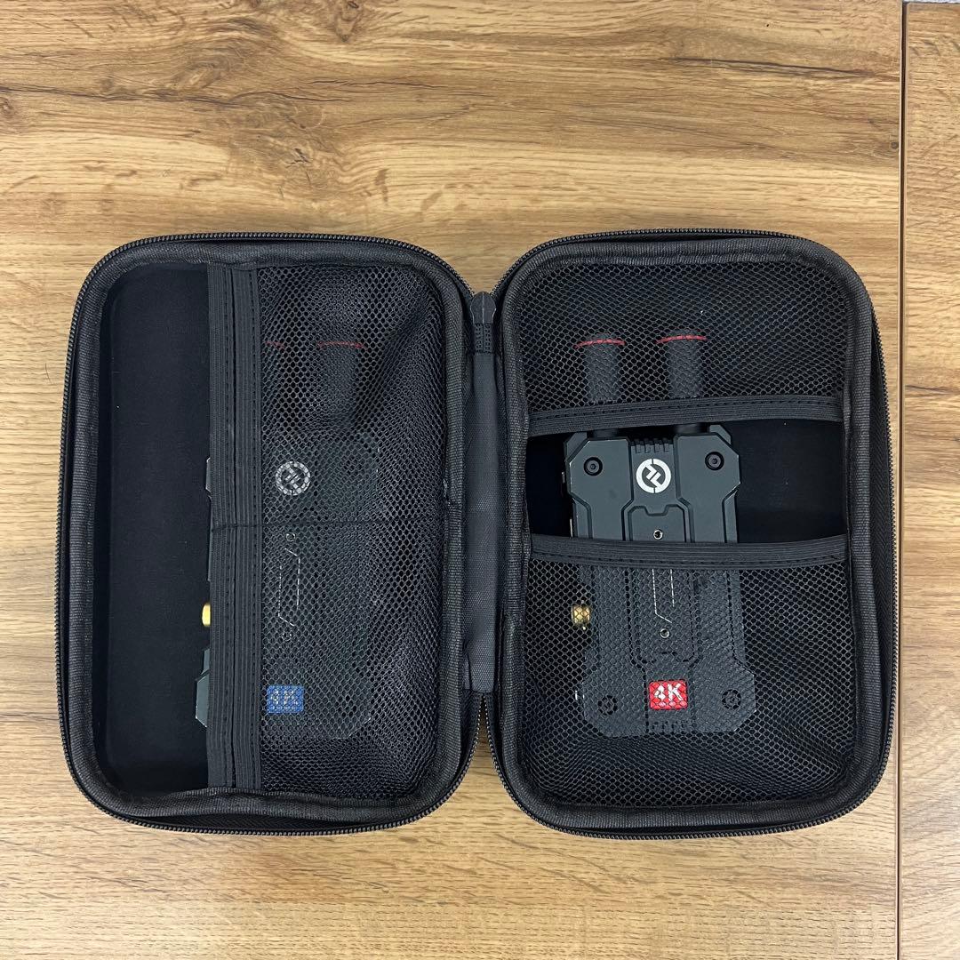 Hollyland Mars 4K 送信機×1 : 受信機×1 収納ケース付属