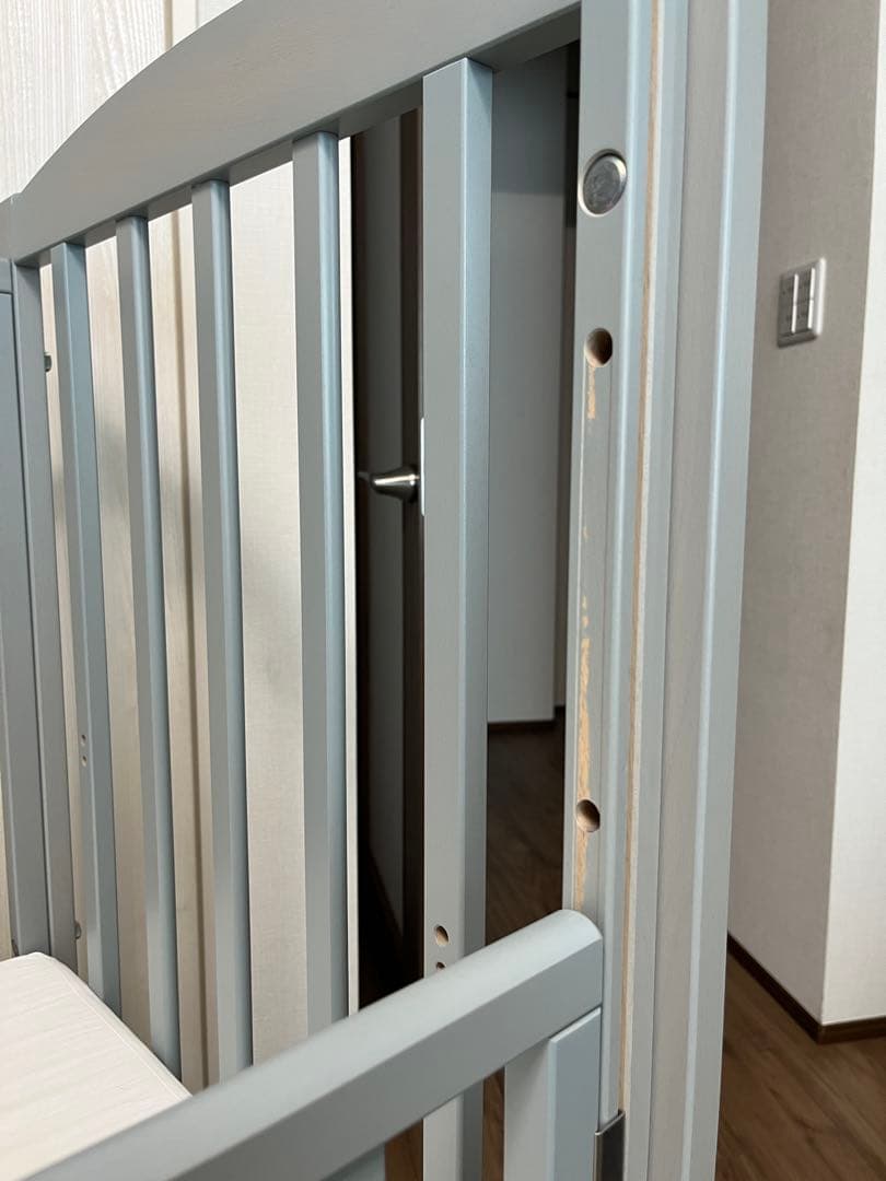 カトージ　ミニベビーベッド　ツーオープン　グレーウォッシュ