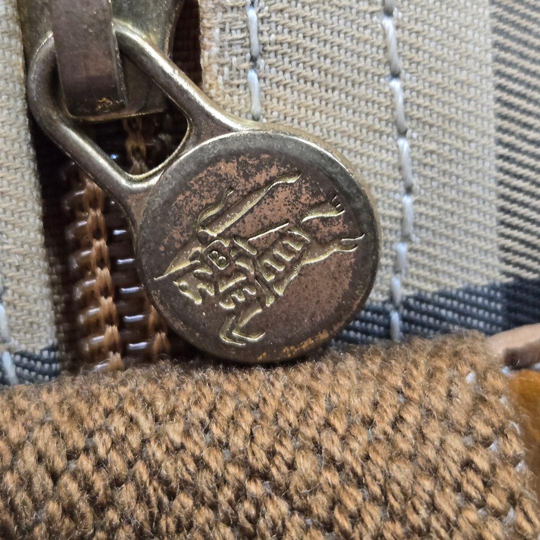 極美品 BURBERRY メッセンジャーバッグ ノバチェック シャドーホース