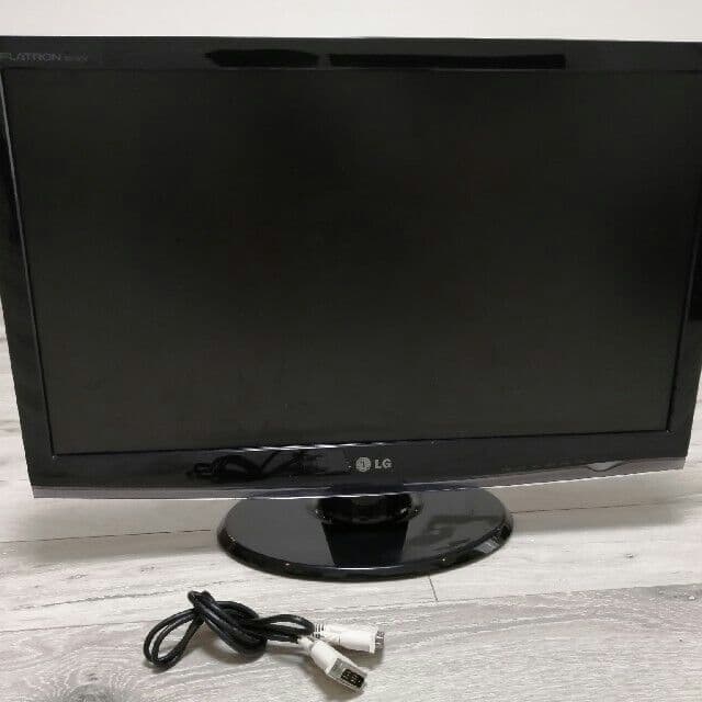 ディスプレイ・モニター本体 LG W2753V