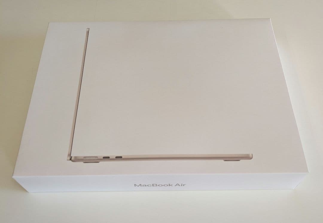 新品未開封 2025 MacBook Air 13.6インチ 512GB