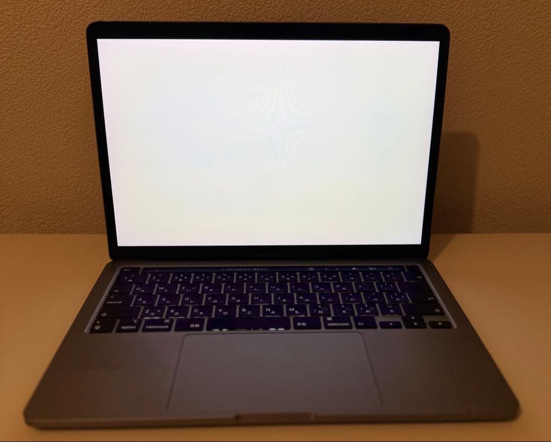 Macbook Pro 2020 13インチ Windows 11 Pro