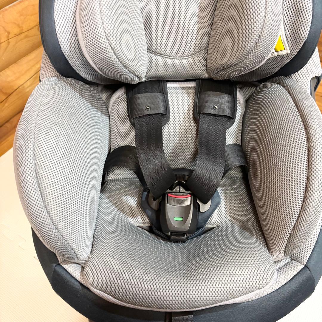 Combi コンビ THE S Air ISOFIX チャイルドシート