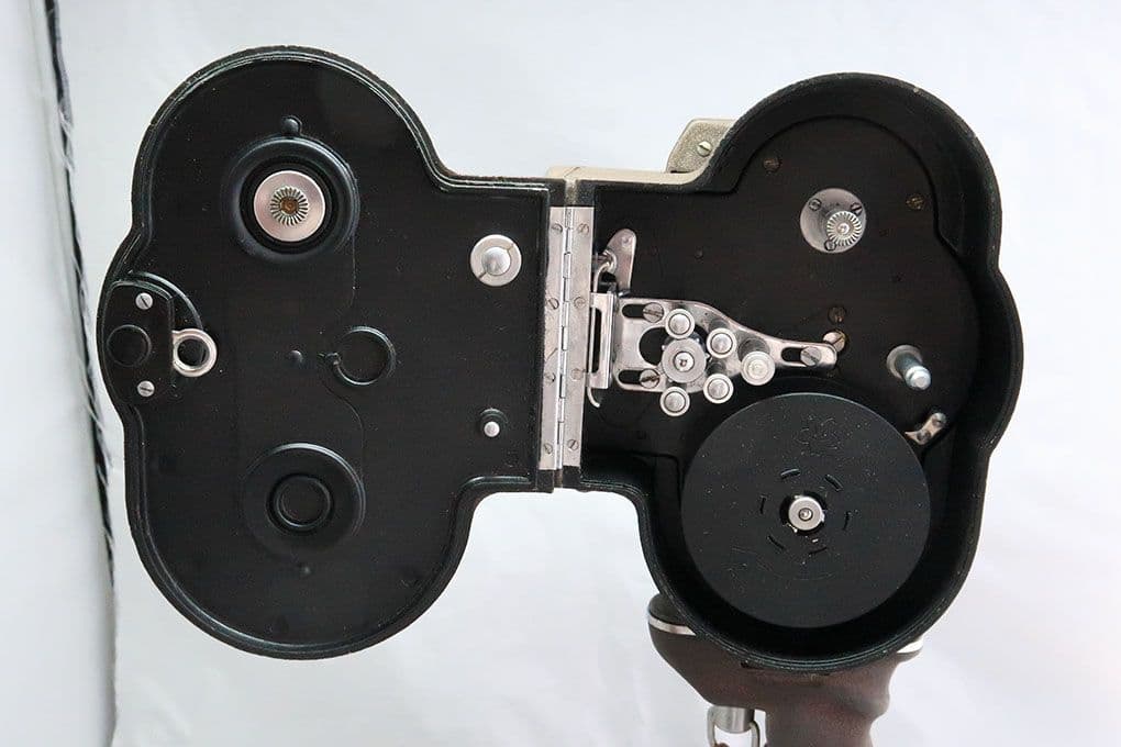 シネエルモ ８－Ａ 8mm撮影機