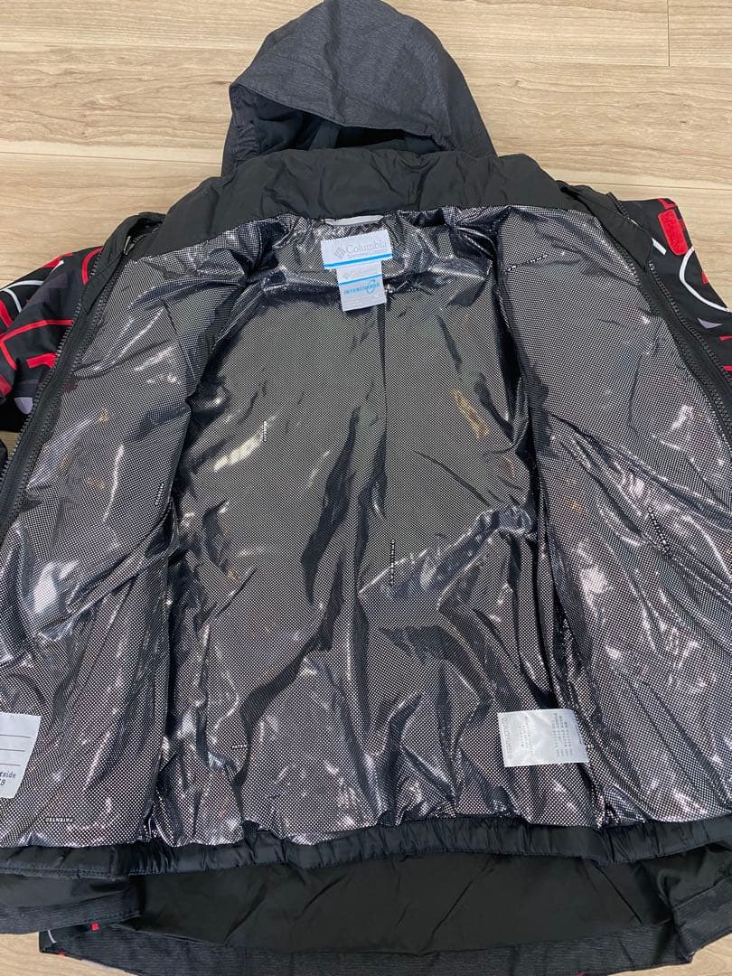 Columbia キッズスキーウェア M