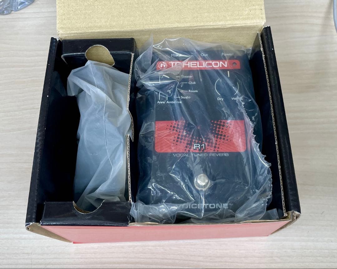 TC Helicon Voicetone R1 ボーカルリバーブ