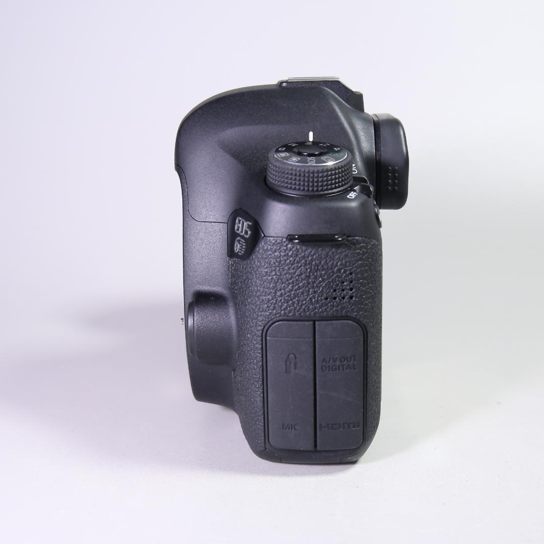 ☆美品☆ショット 7102回 Canon ６D EF24-105 L #389