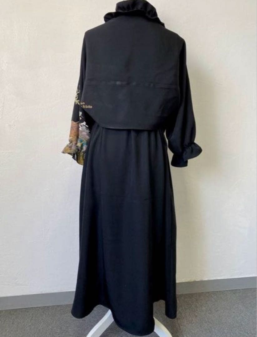 谷崎潤一郎の世界落款印付きボレロとドレスセット