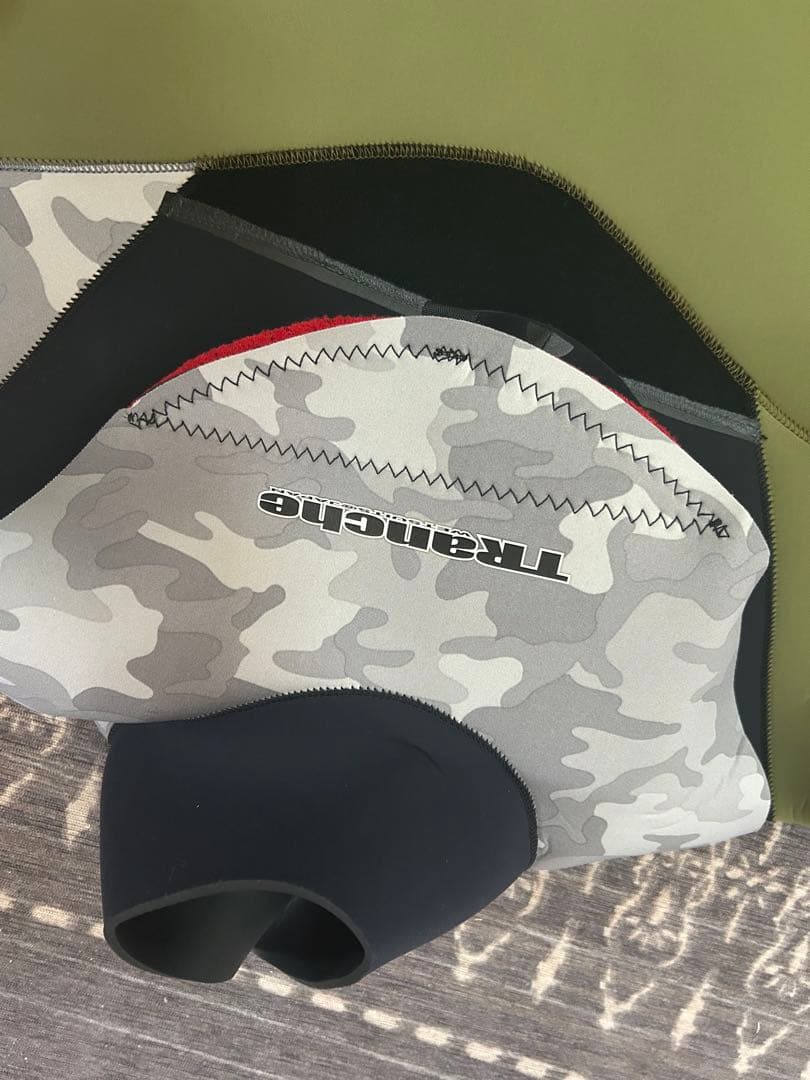 TRanche ドライスーツ　メンズ