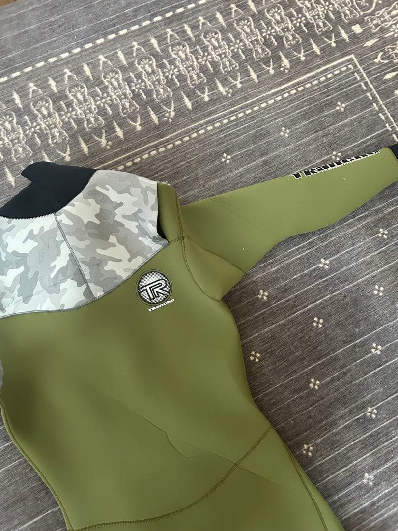 TRanche ドライスーツ　メンズ