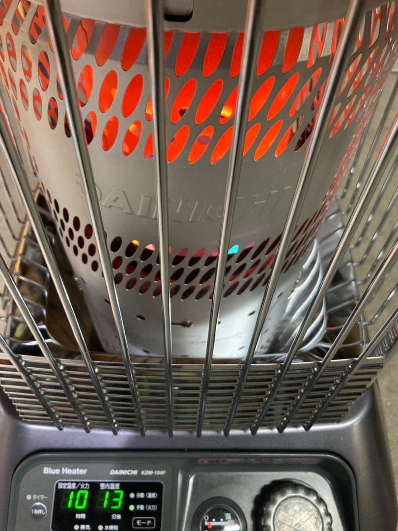 気化器新品❕　送料無料❕　業務用ダイニチブルーヒーター（ FM-104F）㉒