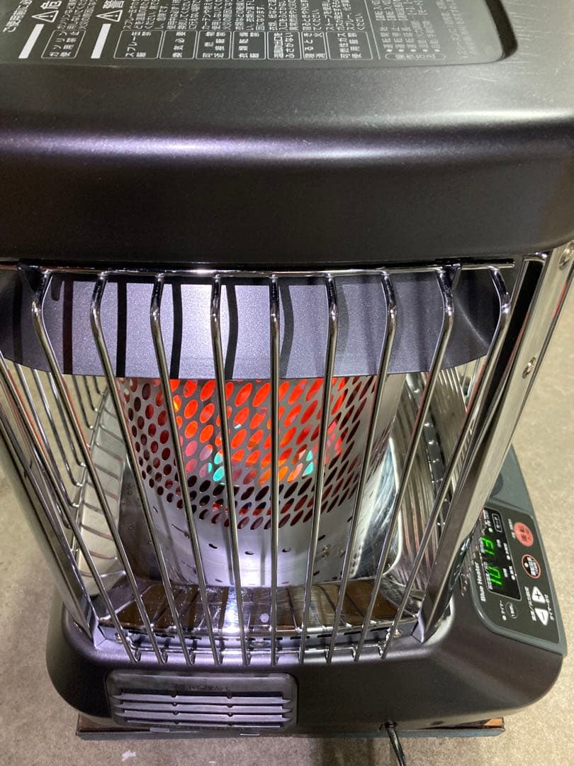 気化器新品❕　送料無料❕　業務用ダイニチブルーヒーター（ FM-104F）㉒