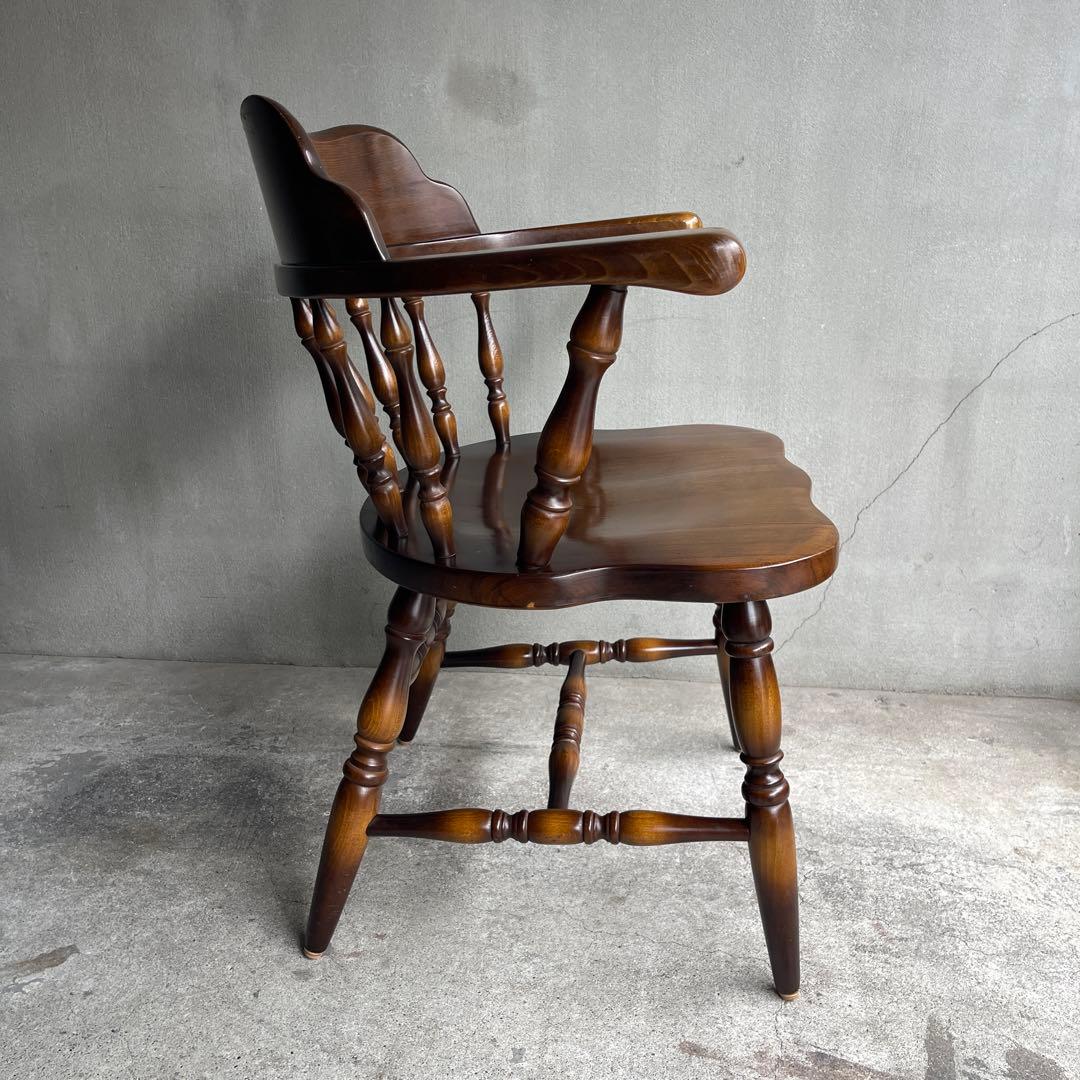 飛騨産業　キツツキマーク　ウィンザーアームチェア　キャプテンチェア