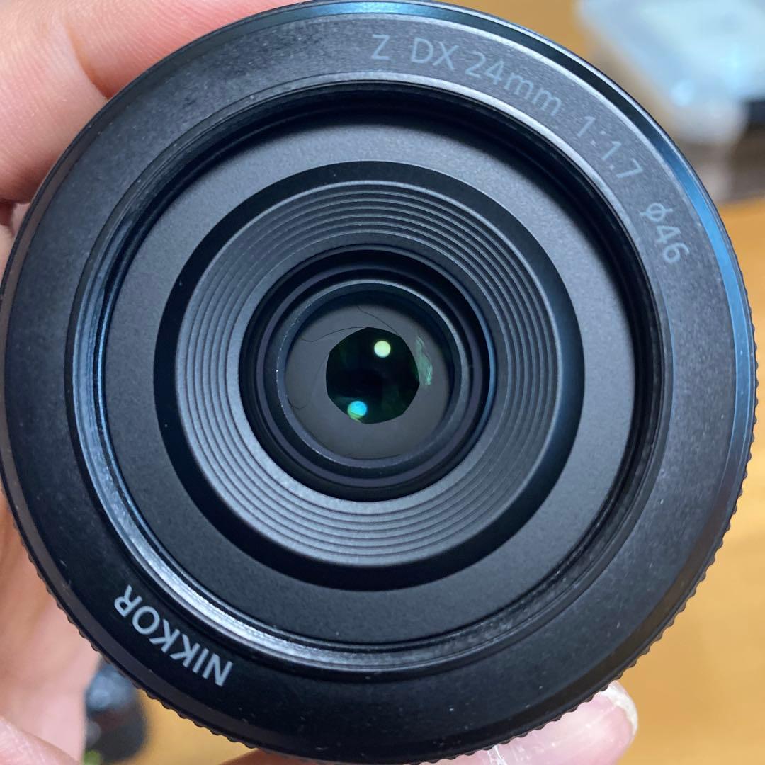 ニコンZレンズ　DX24mm f1.7