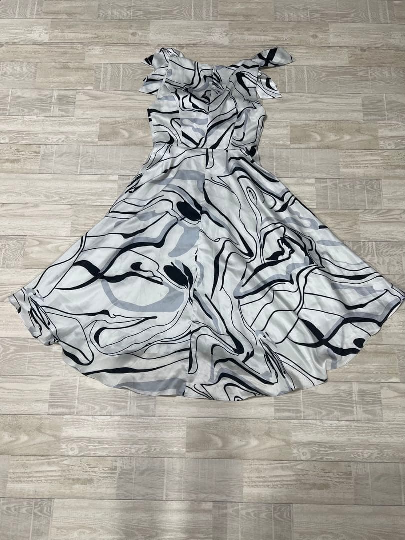 GINZA COUTURE エルケイ　肩リボンフィッシュテールワンピース♡