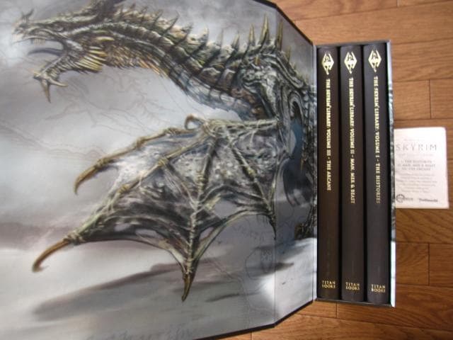 The Skyrim Library　Volumes I〜III Box Set