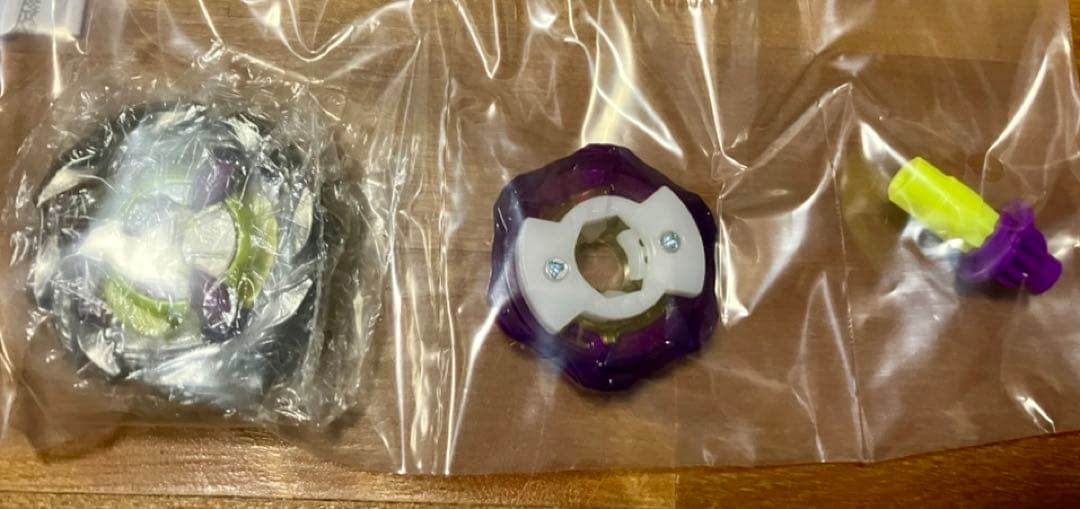 【未使用】オロチクラスタ6-60LF ベイブレードx UX-00 コロコロ 全員