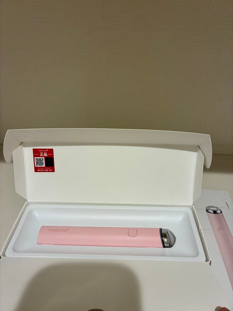 メディキューブ 美顔器 専用ボックス入り