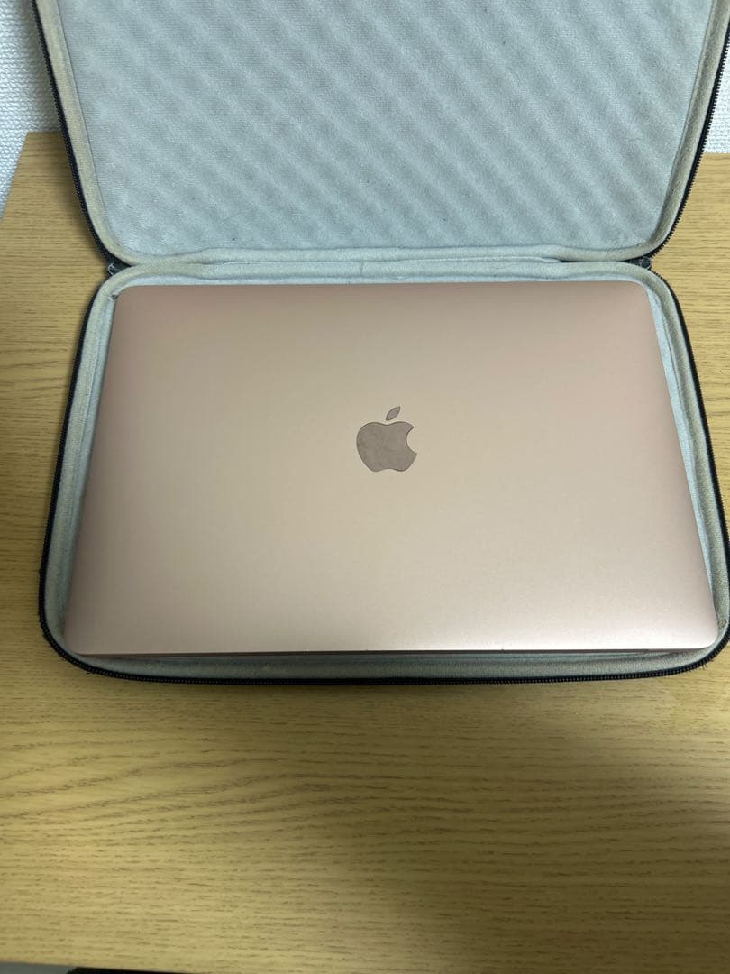 Apple MacBook Air 13インチ ローズゴールド