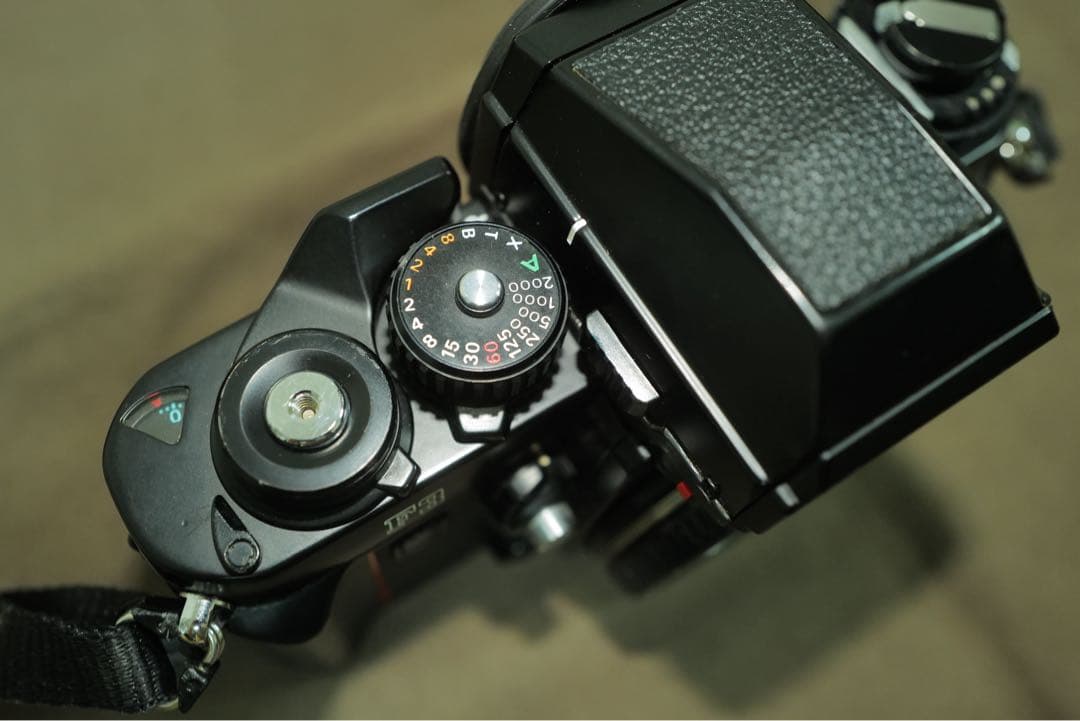 35mm f2.0 レンズセット Nikon F3 一眼レフカメラ Nikkor