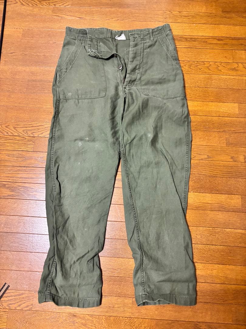 ベイカーパンツ アメリカ軍 リペアの跡あり
