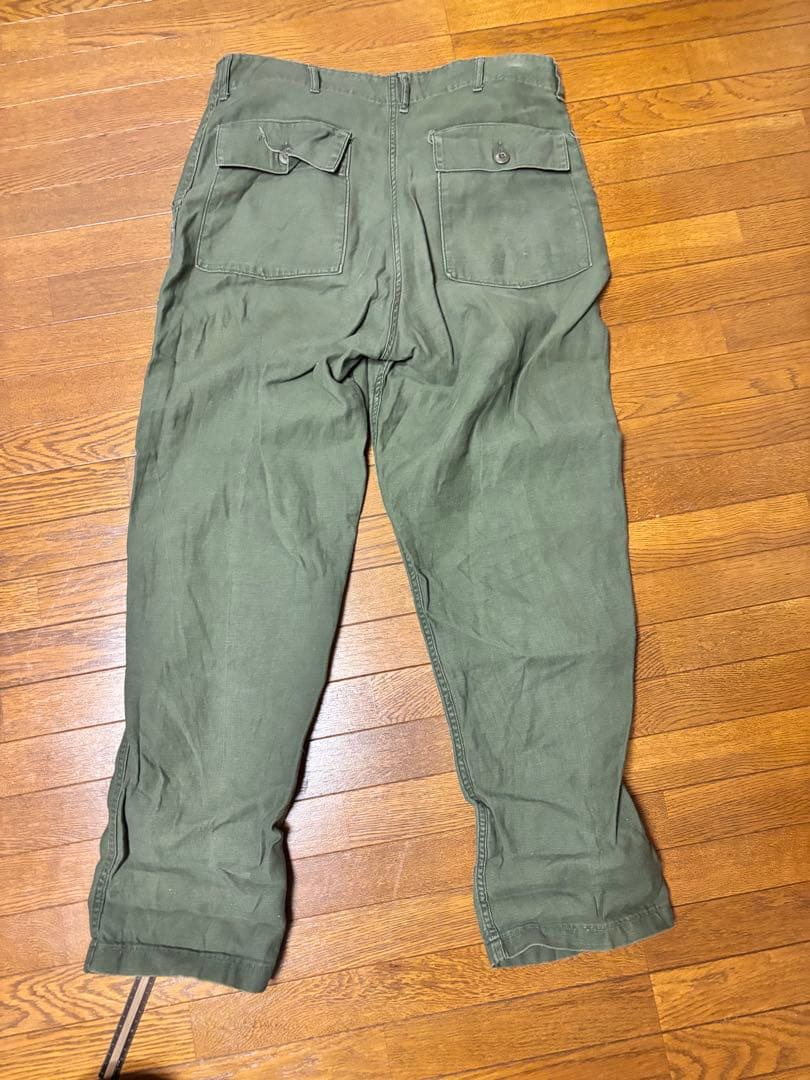 ベイカーパンツ アメリカ軍 リペアの跡あり